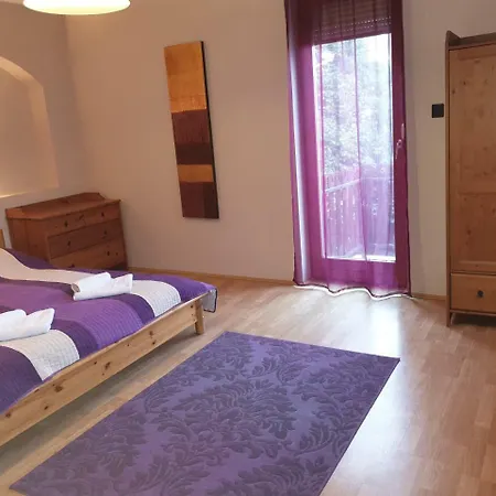 St. Kristof Apartman 아파트 에게르